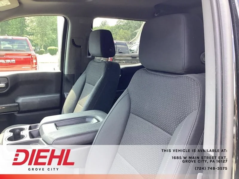 Used 2021 BLACK Chevrolet Custom Trail Boss image 19