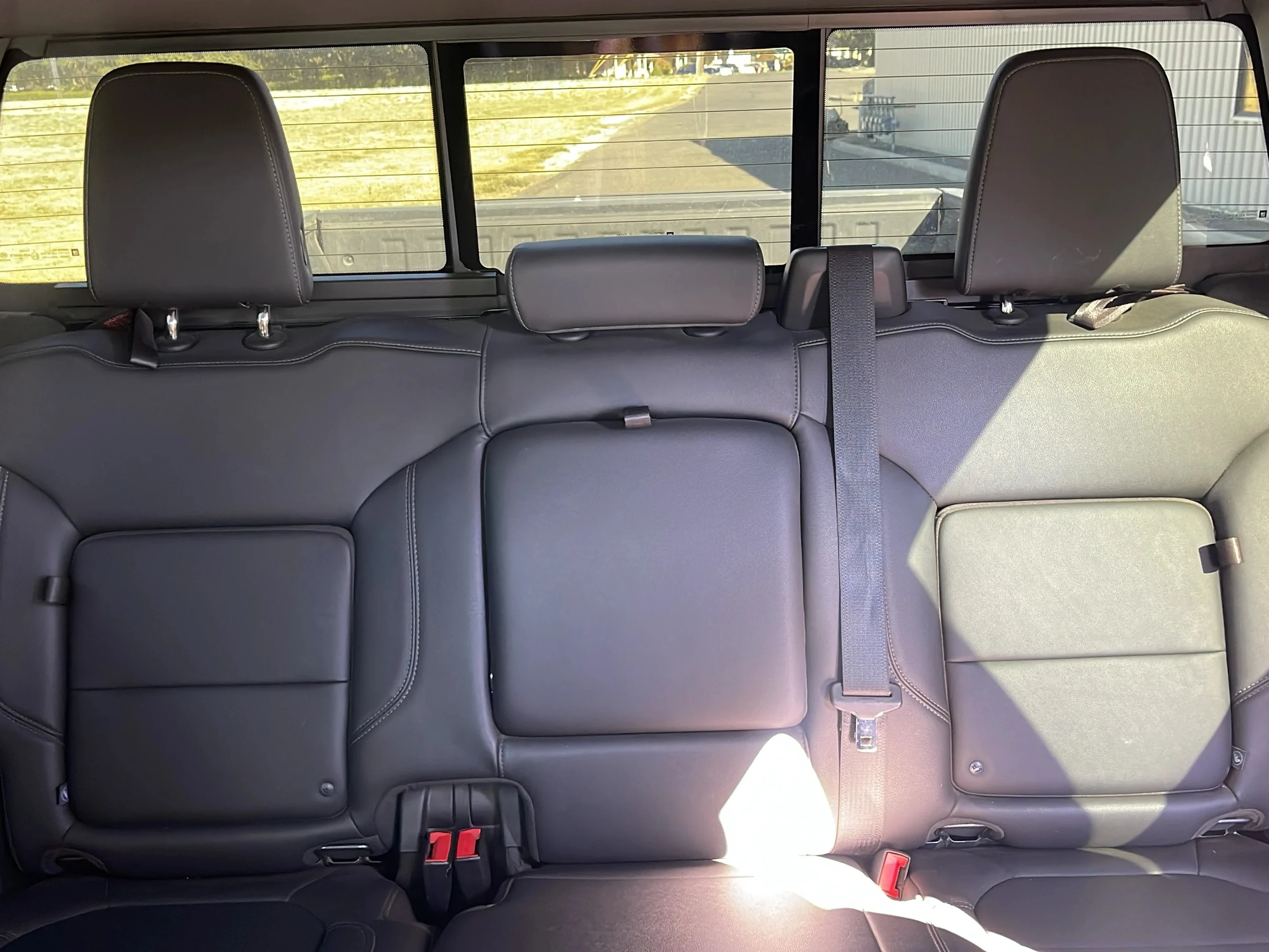 2021 Chevrolet Silverado 1500 RST - Photo 11