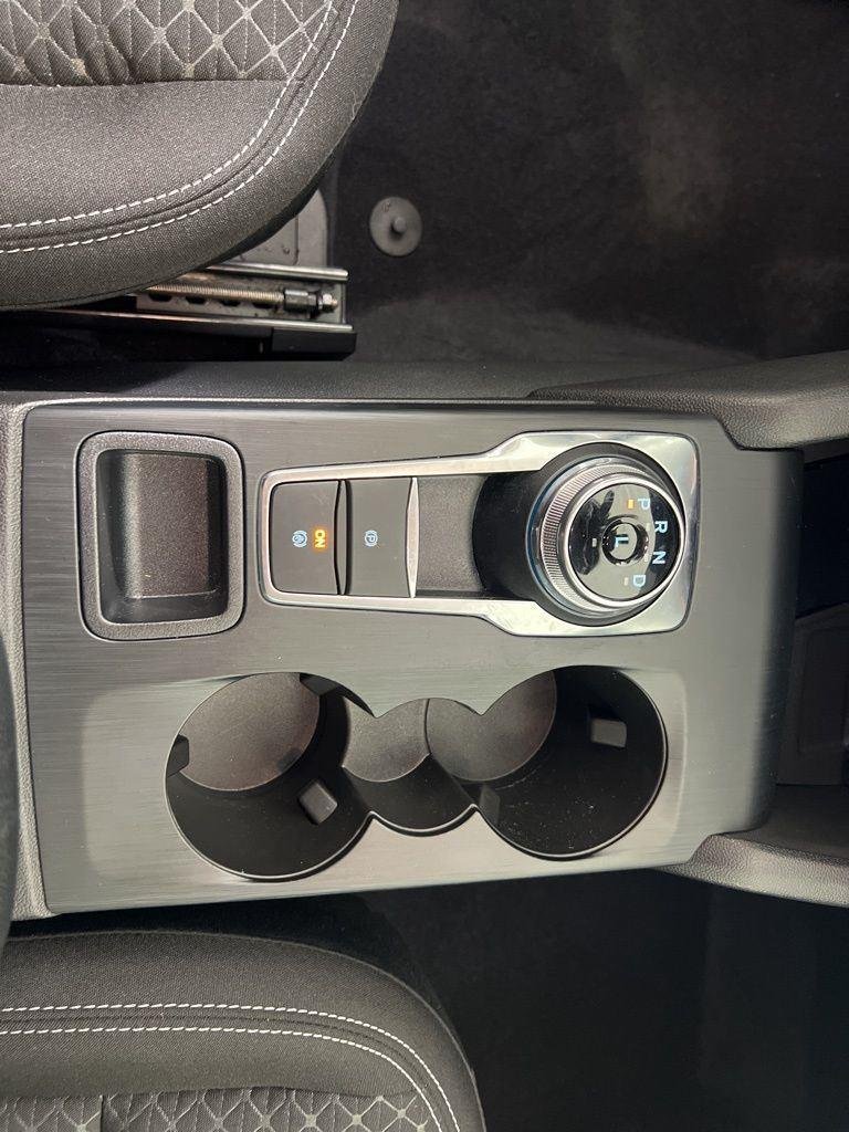 Used 2023 White Metallic Ford Active image 27