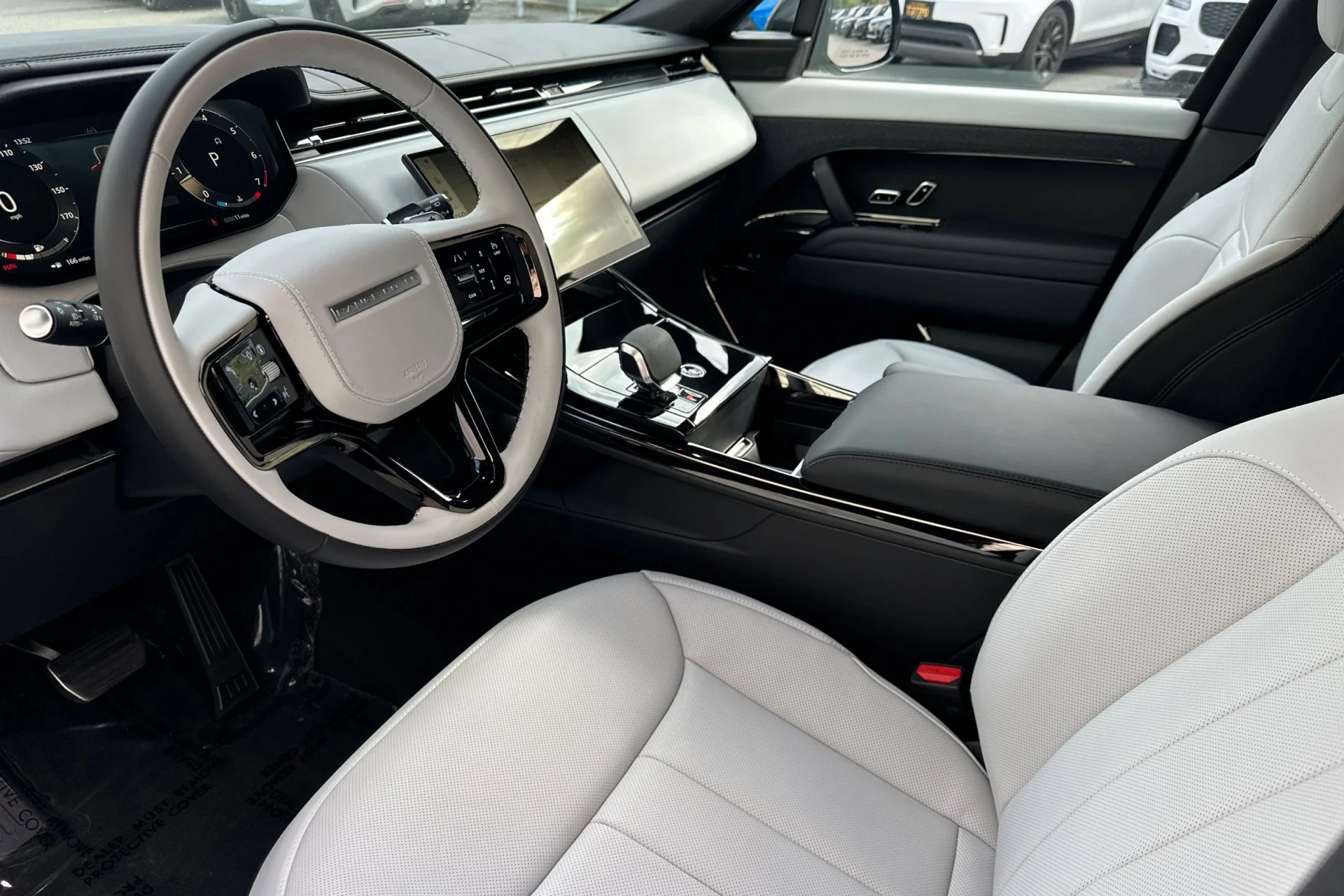 2025 Land Rover Range Rover Sport Dynamic SE - Photo 13
