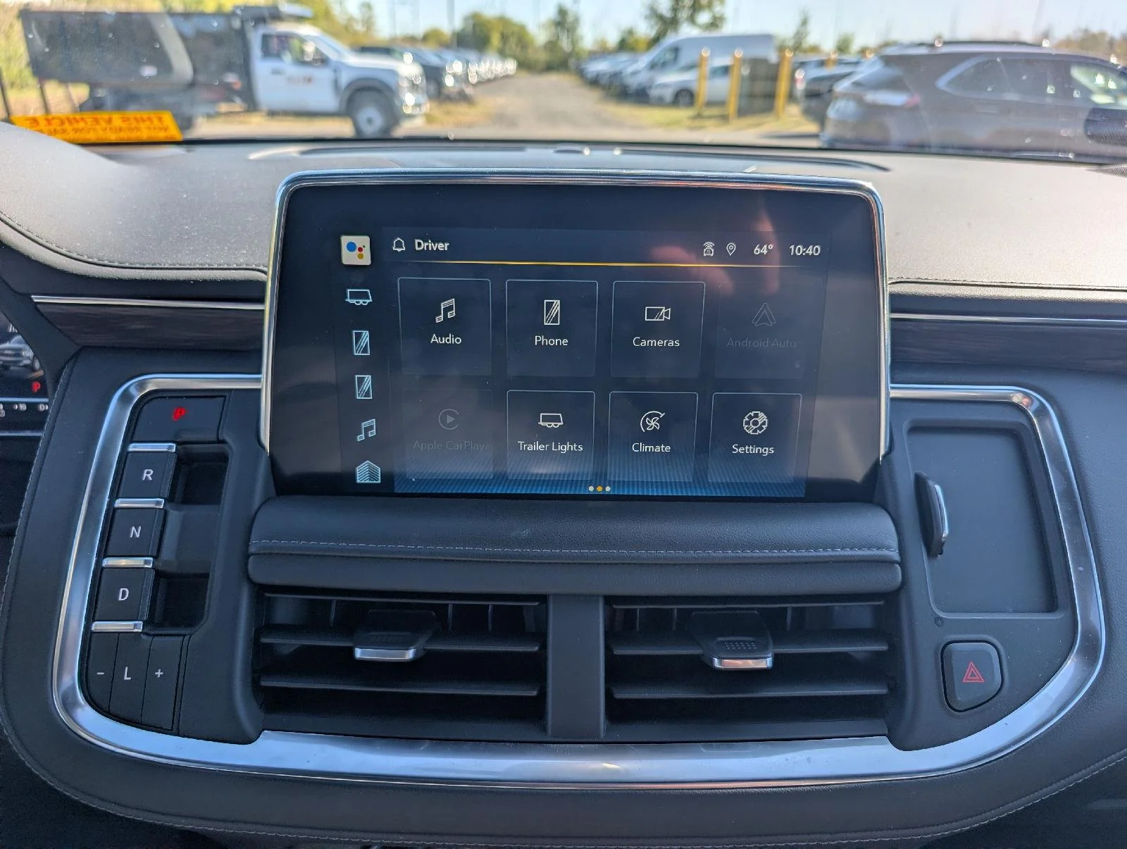 Used 2022 SUMMIT WHITE Chevrolet Z71 image 16