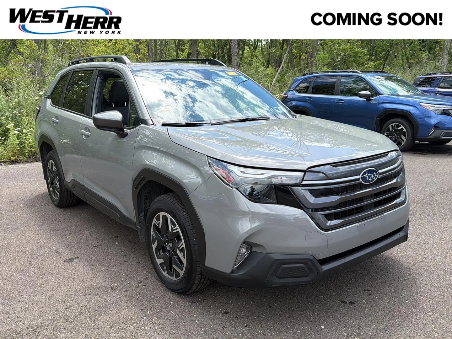 Used 2025 River Rock Pearl Subaru Premium image 1