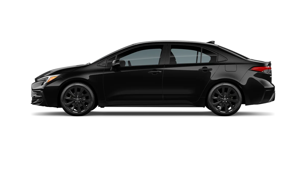 New 2027 Inked Toyota Hybrid SE image 4