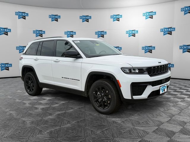 New 2026 Bright White Clear-Coat Exterior Paint Jeep Altitude image 7