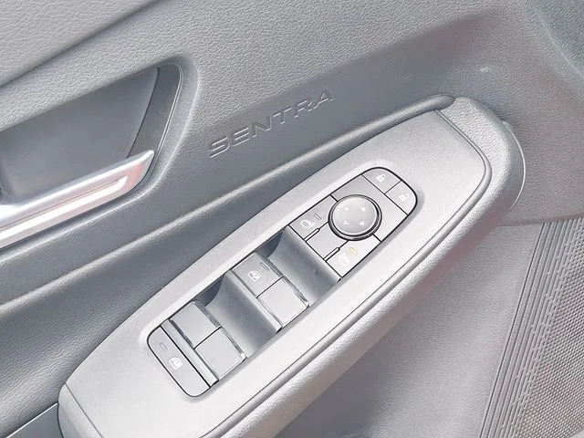 New 2027 Scarlet Ember Tintcoat Nissan SV image 11
