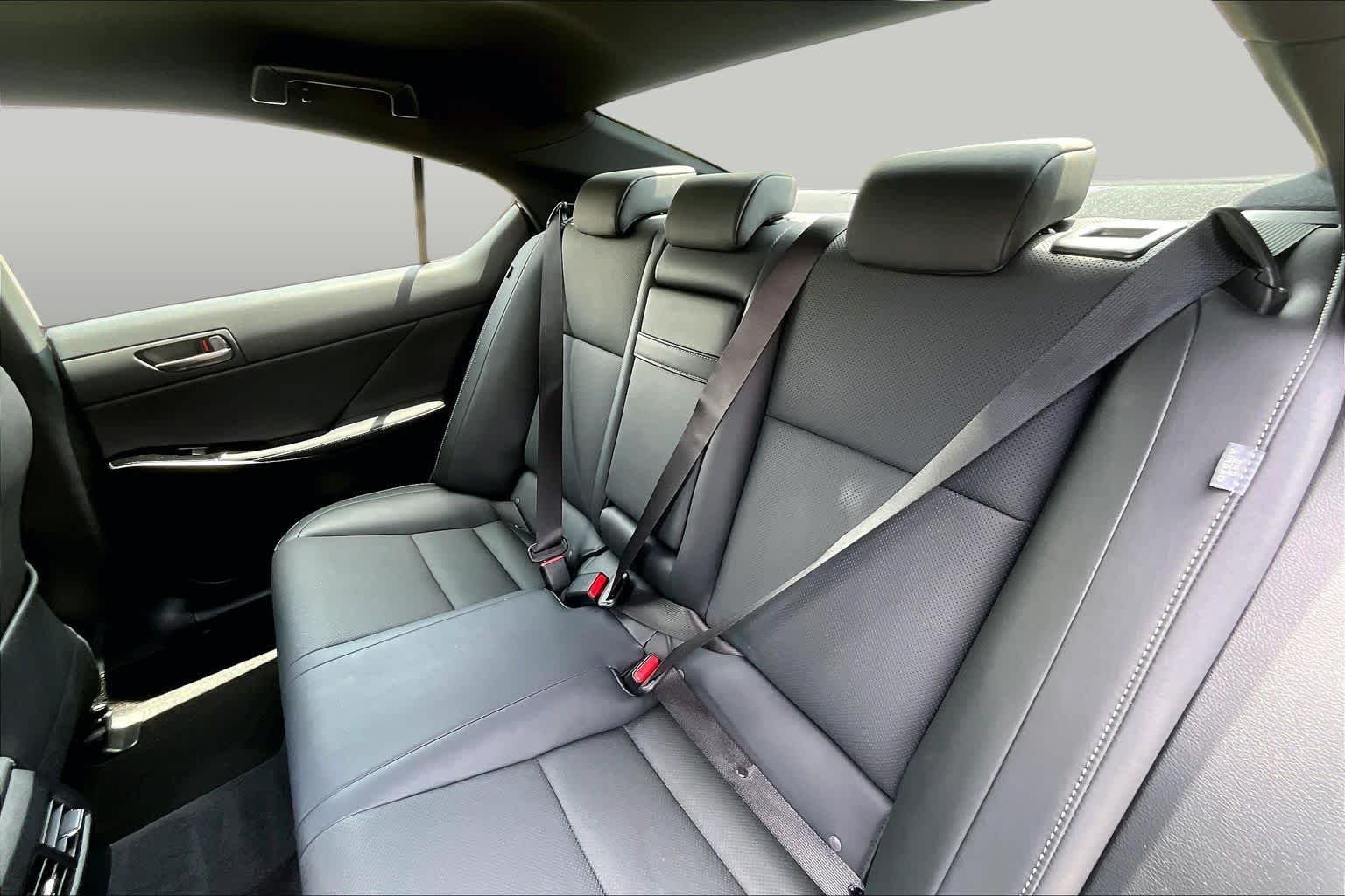 Used 2021 Atomic Silver Lexus  image 41