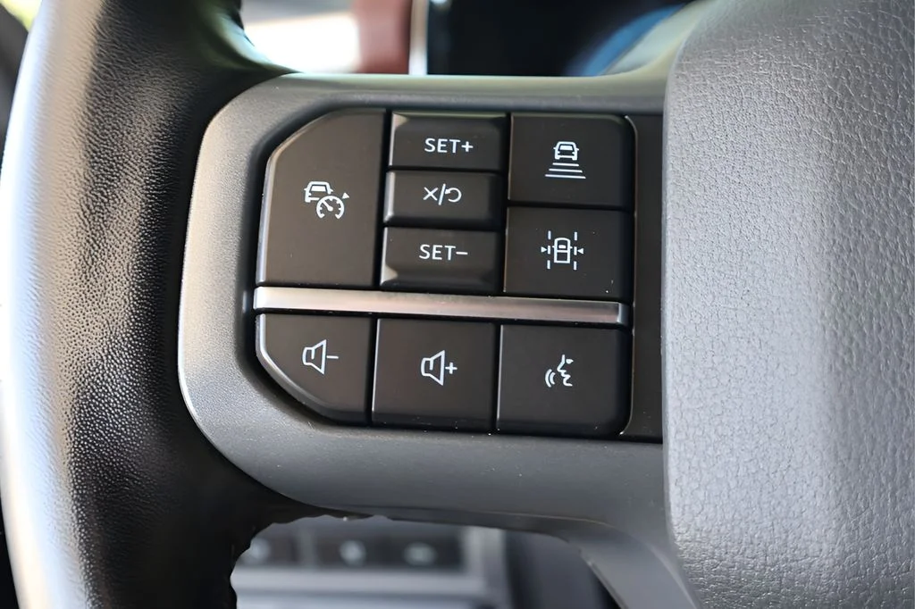 Used 2021 Black Ford Lariat image 23
