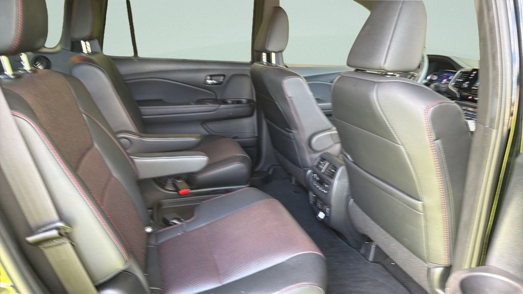 Used 2022  Honda Black Edition image 28