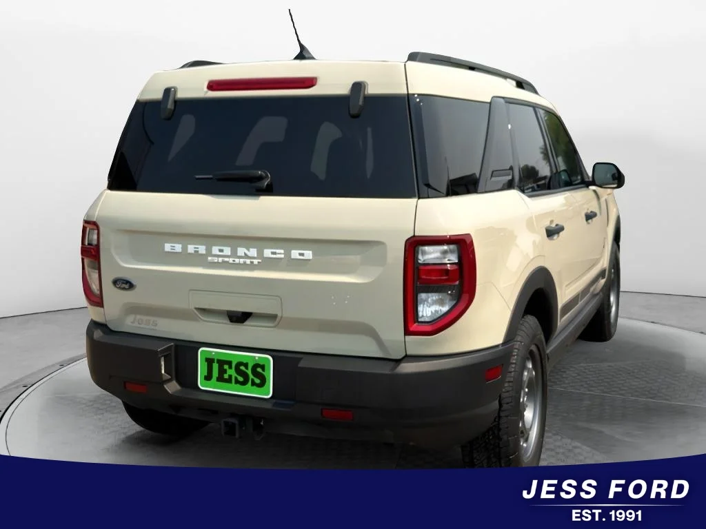 Used 2024 Desert Sand Ford Big Bend image 5