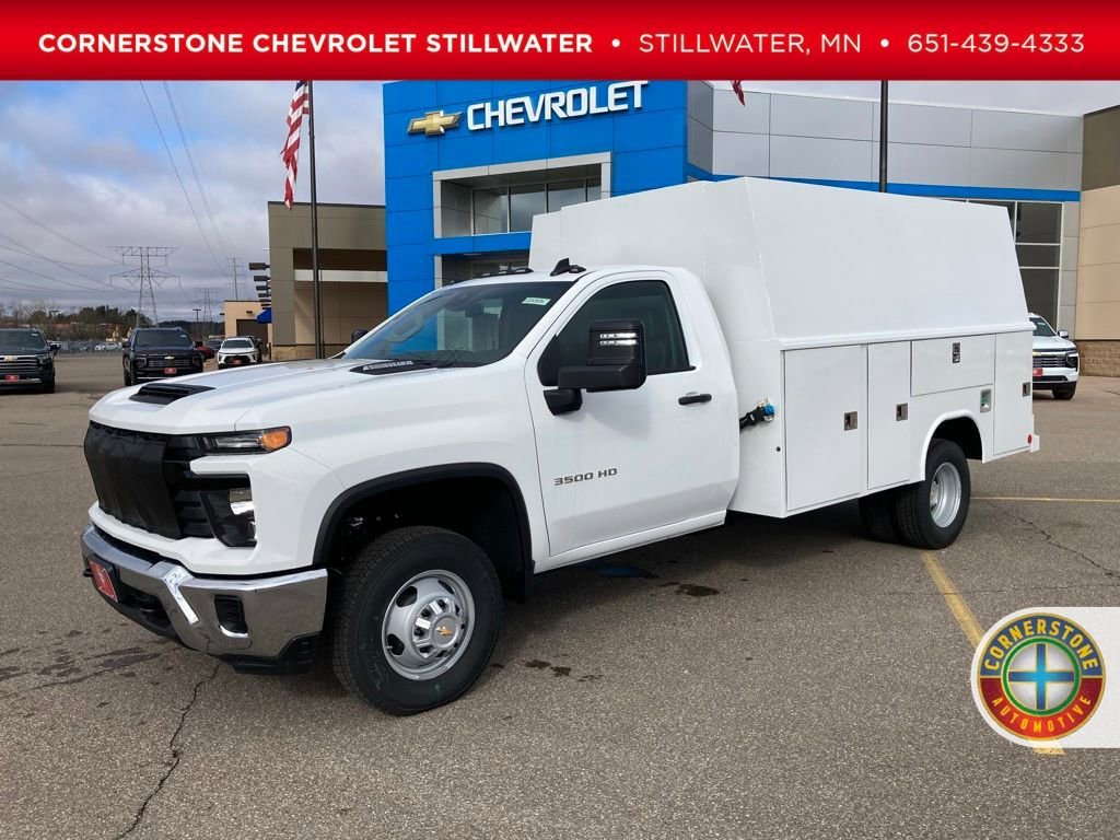 2025 Chevrolet Silverado 3500 Chassis Cab