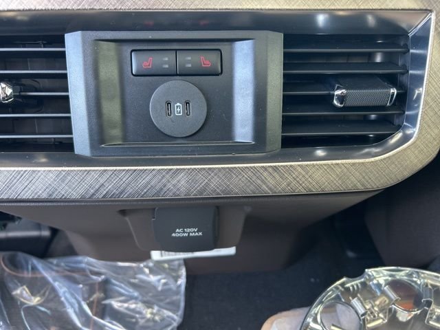 New 2026 Star White Metallic Tri-Coat Ford F-350® King Ranch® image 20