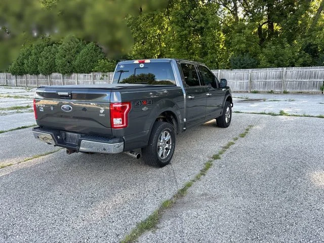Used 2016 Gray Ford XLT image 13