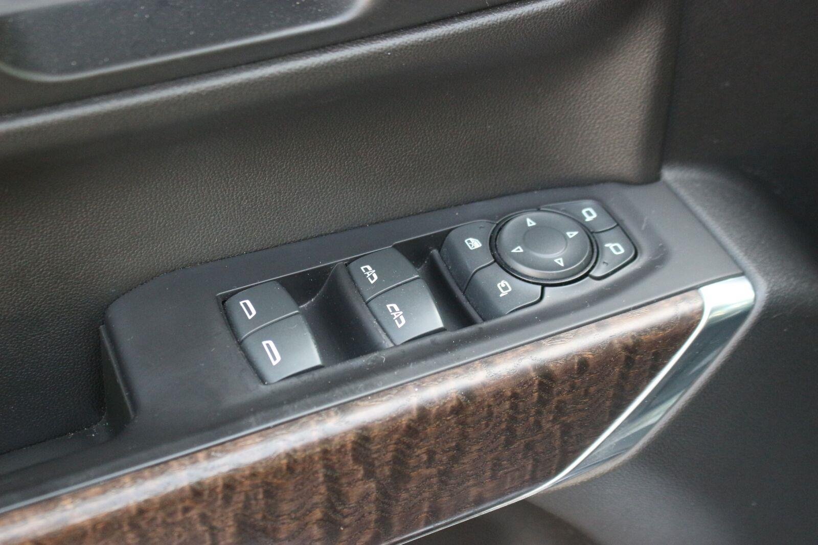 Used 2019 ONYX BLACK GMC Denali image 15
