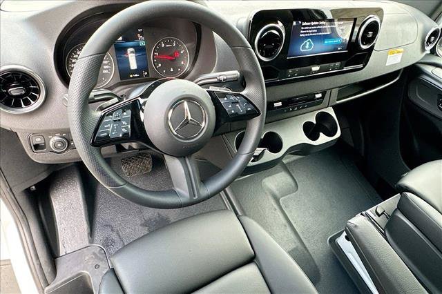 New 2026 Arctic White Mercedes-Benz  image 36