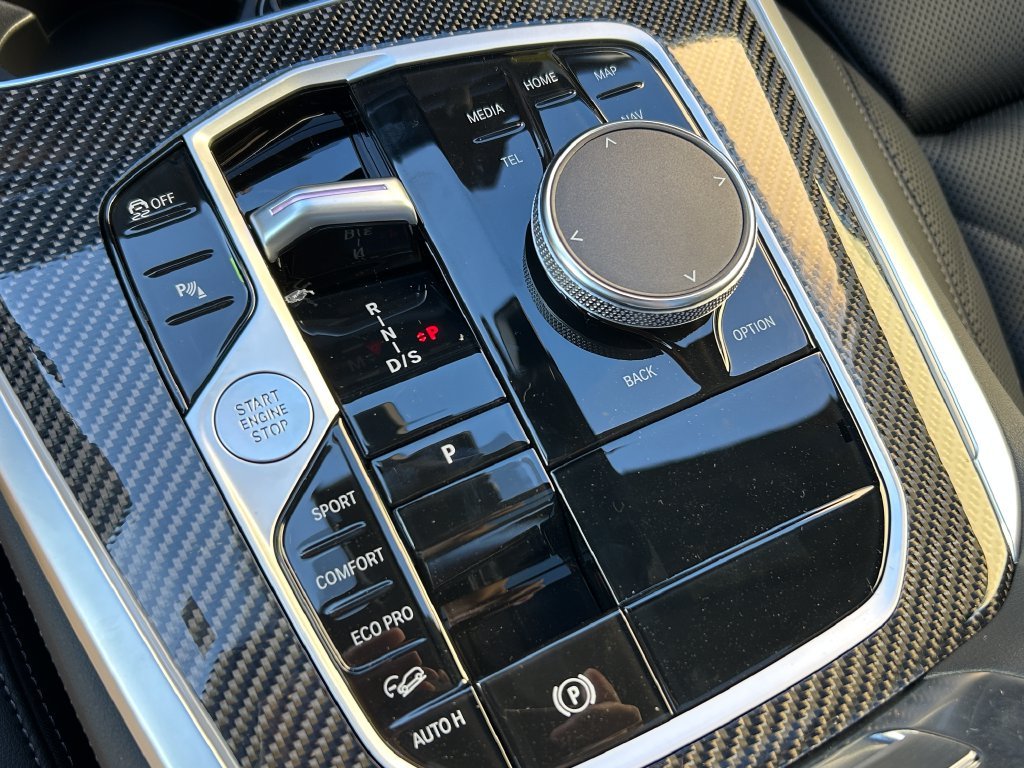 Used 2026 Carbon Black Metallic BMW M60i image 28