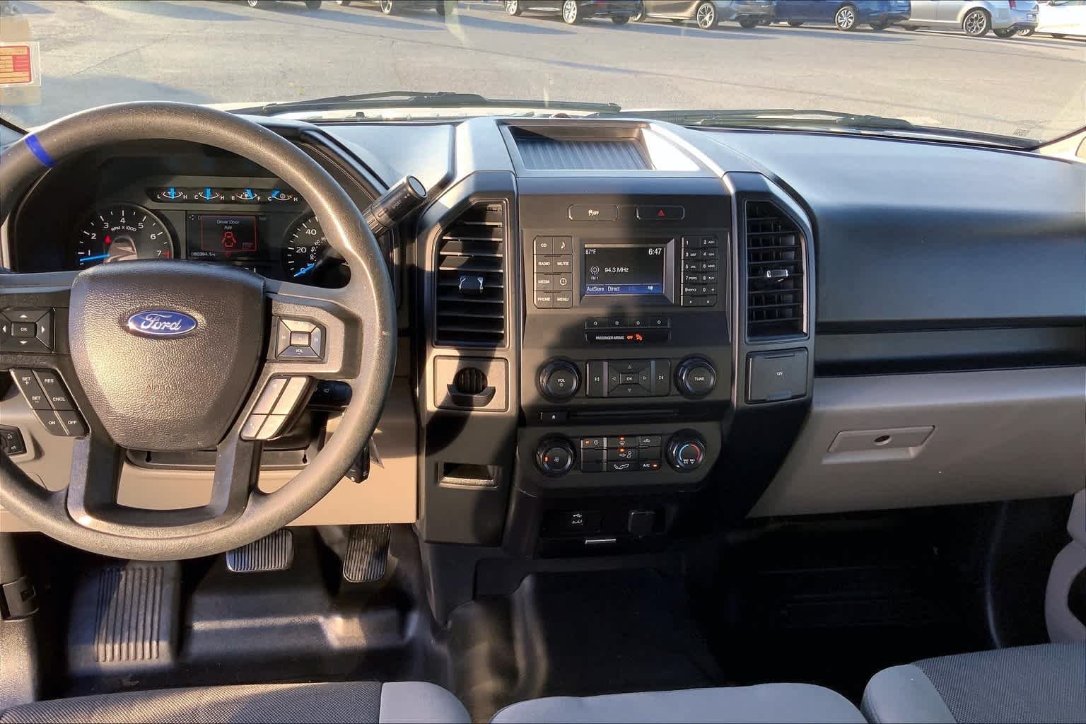 Used 2017 Oxford White Ford XL image 16