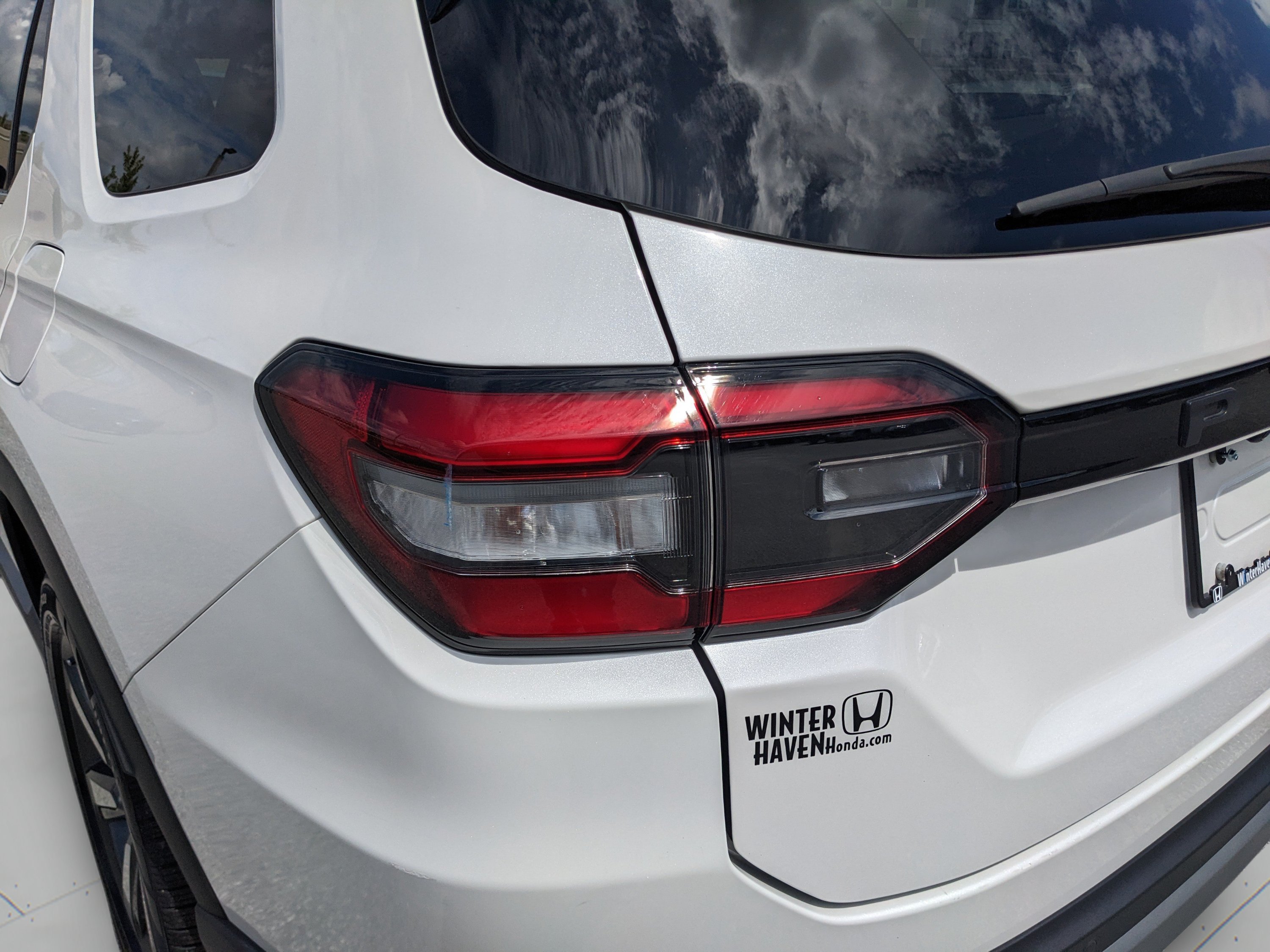 Certified Used 2025 Platinum White Honda Touring image 37