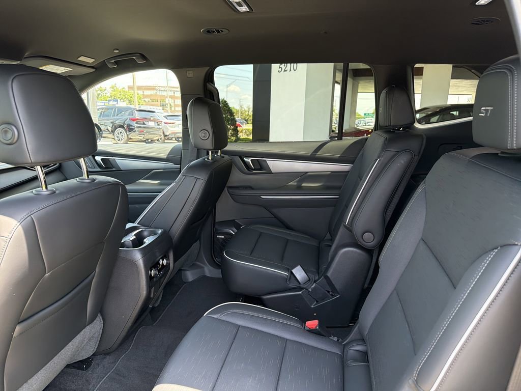 2026 Buick Enclave Sport Touring - Photo 14