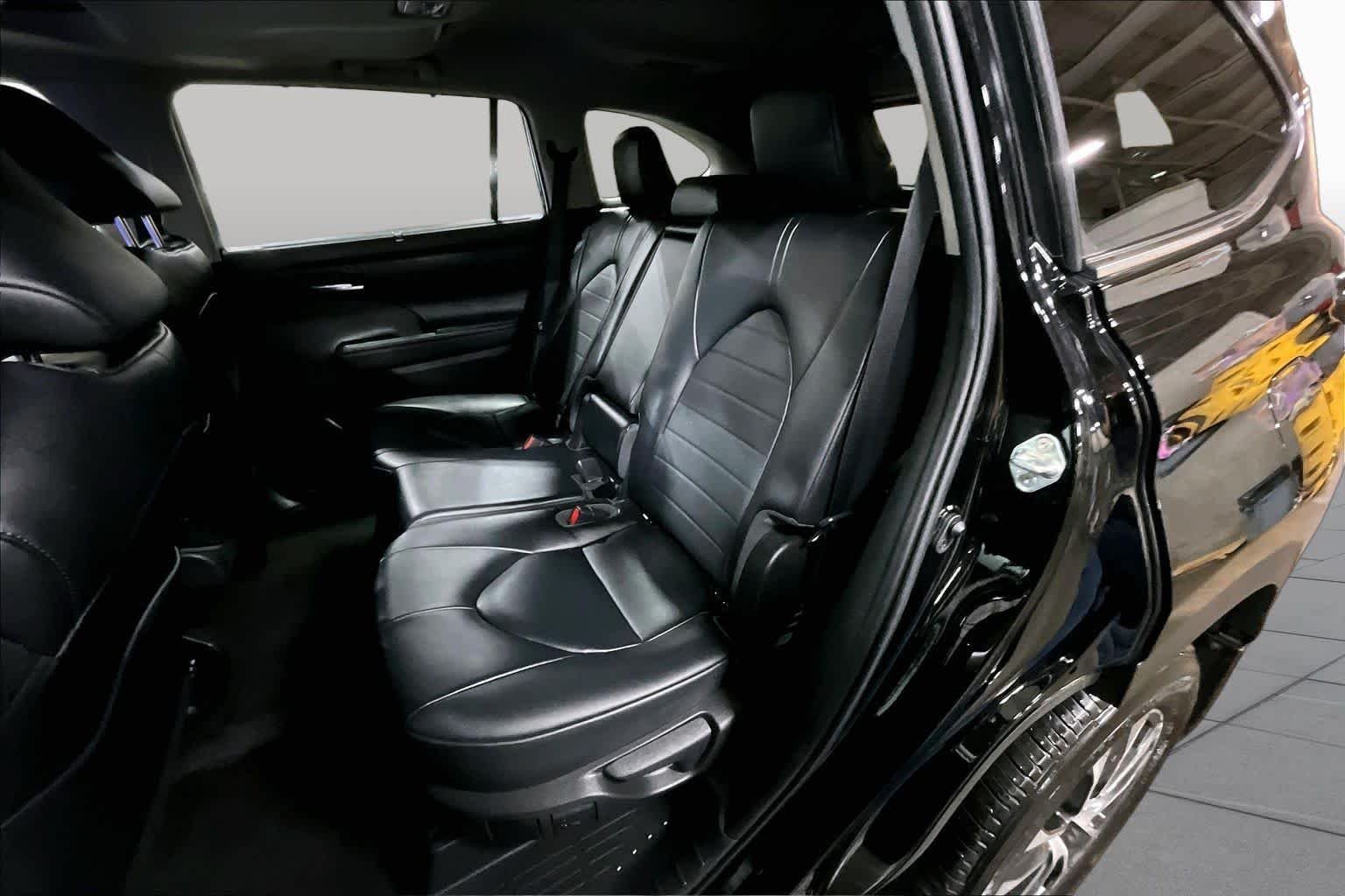Used 2023 Midnight Black Metallic Toyota XLE image 21
