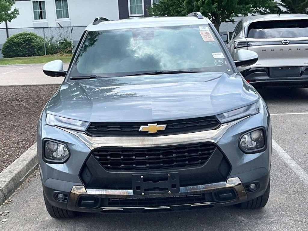 Used 2021 Gray Chevrolet ACTIV image 2