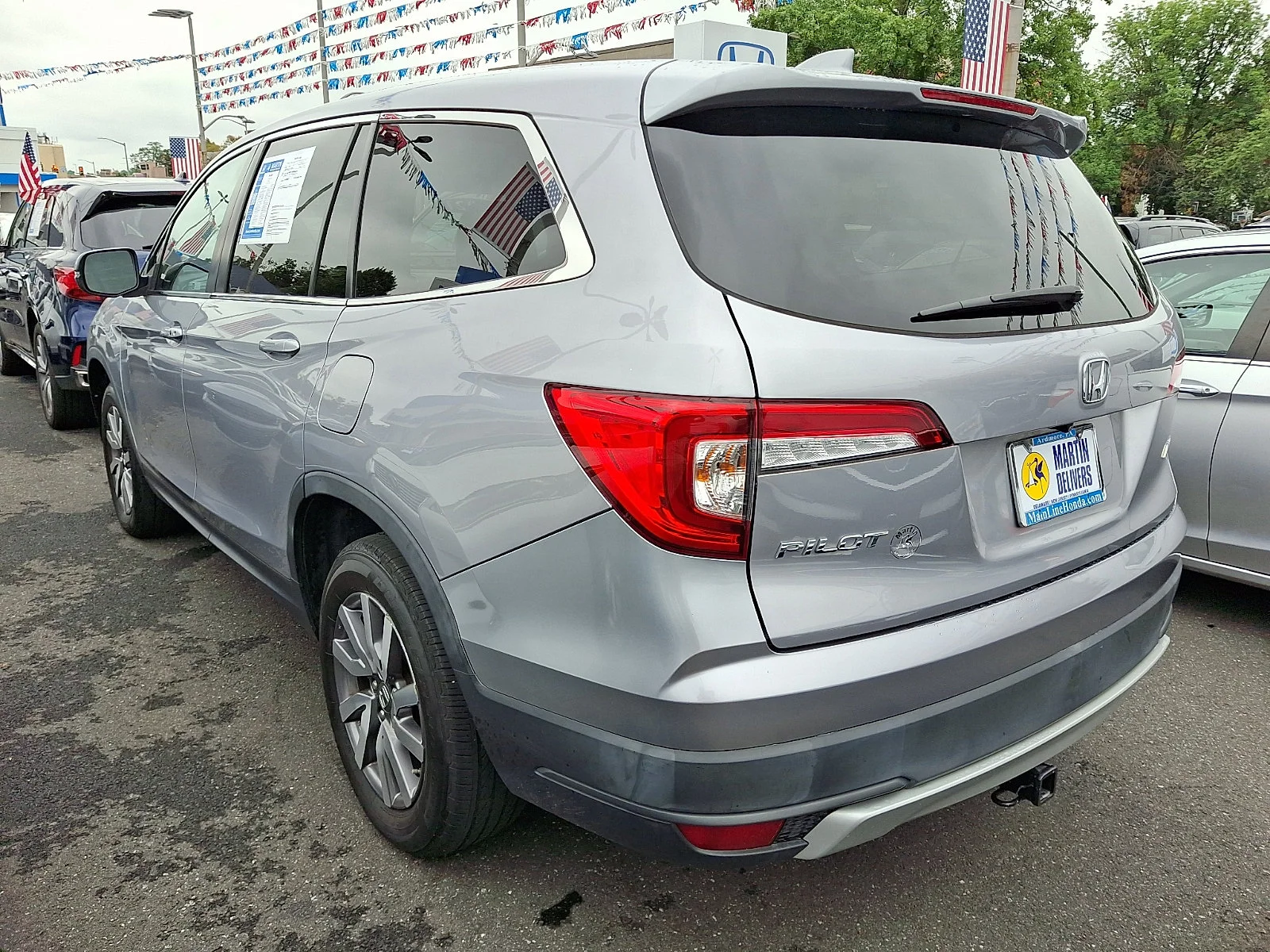 Used 2021 Lunar Silver Metallic Honda EX image 6