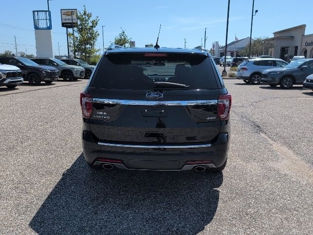 Used 2018 Shadow Black Ford Limited image 19