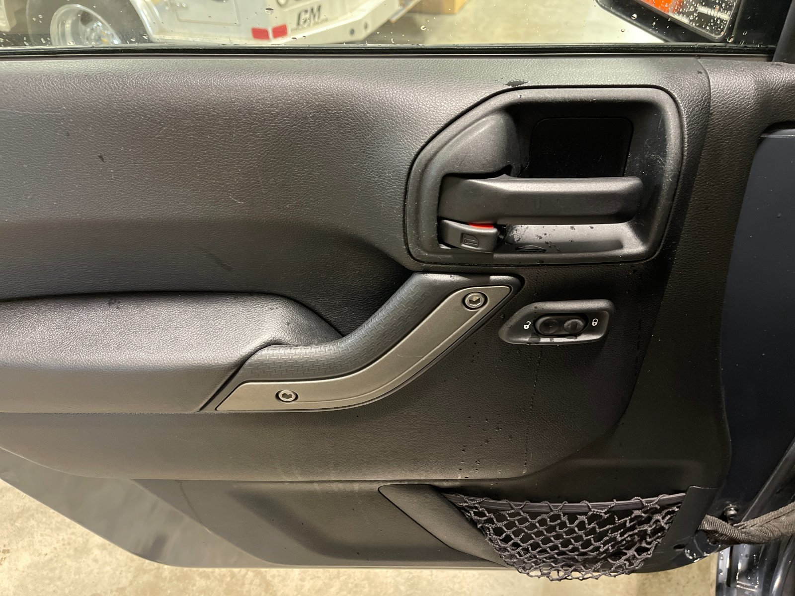 Used 2016 Black Jeep Sport image 12