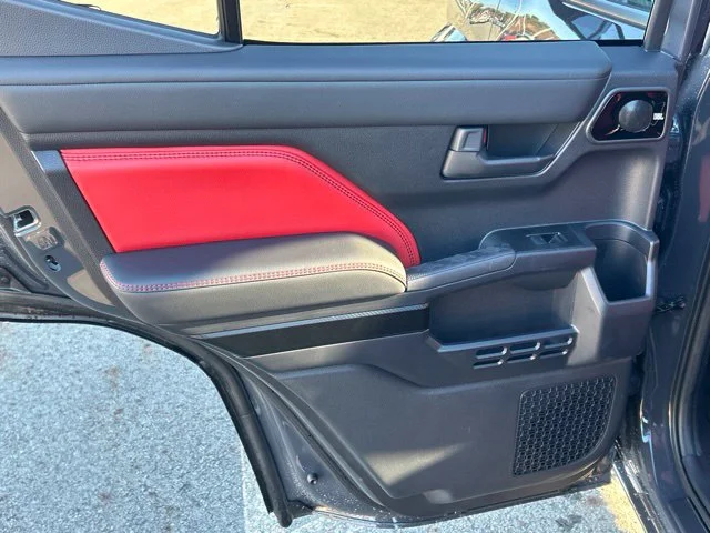 Certified Used 2025  Toyota TRD Pro image 37