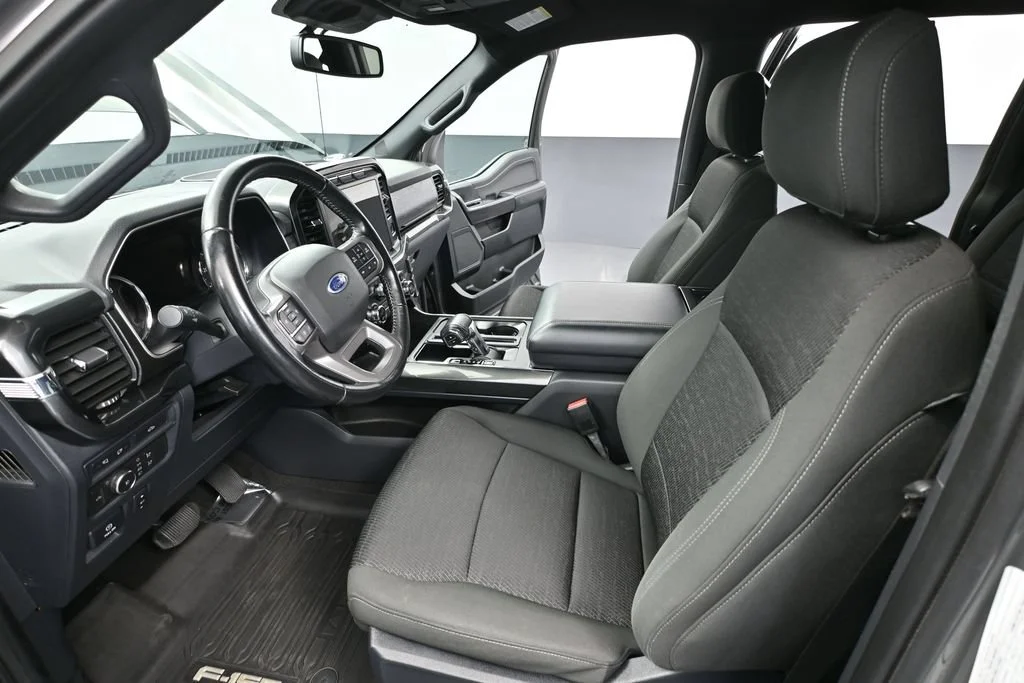 Used 2021 Gray Ford XLT image 16