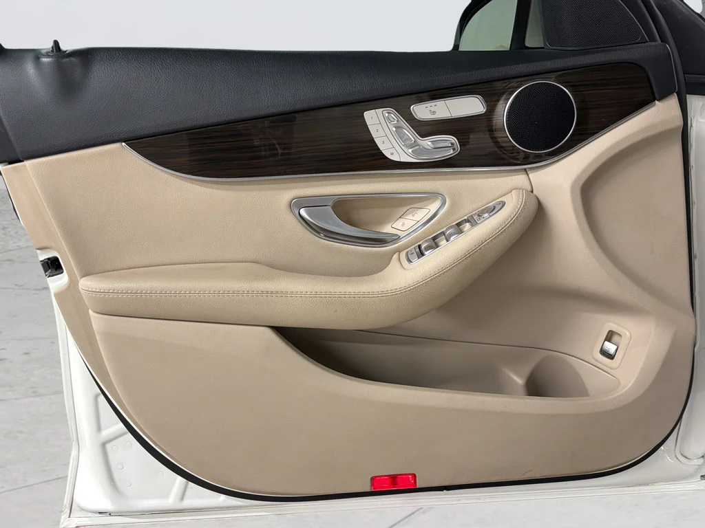 Used 2018 White Mercedes-Benz C 300 image 11