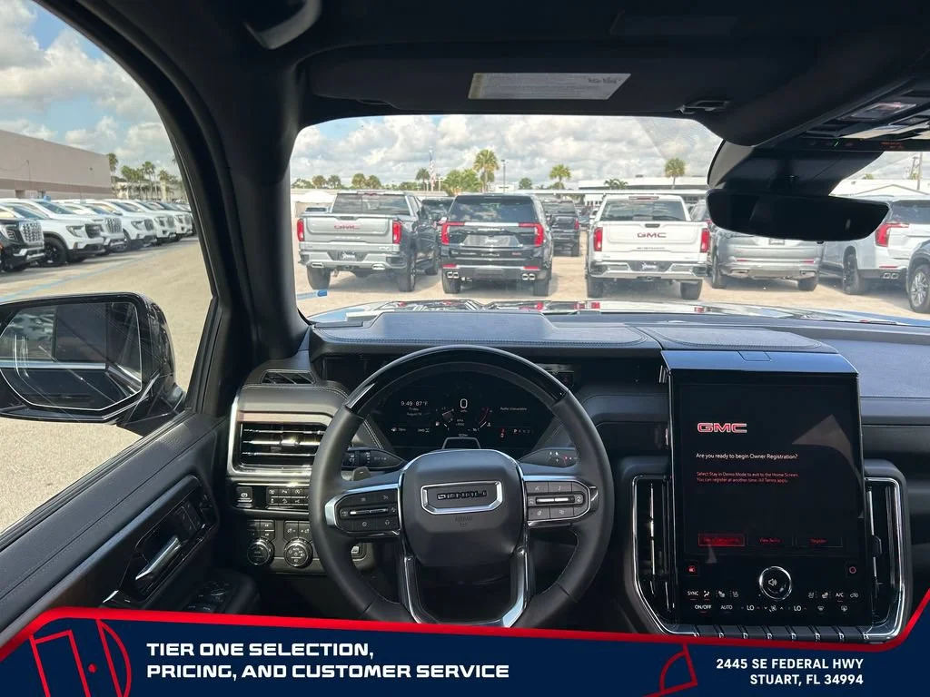 2026 GMC Yukon Denali - Photo 14