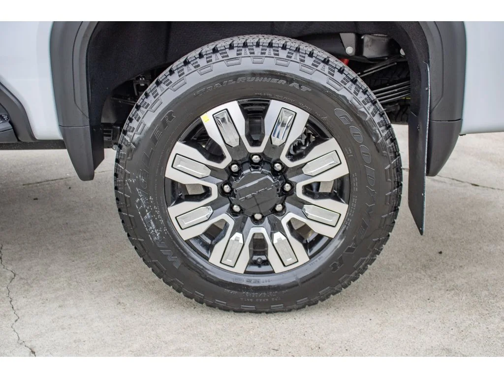 New 2026 Glacier White Tricoat GMC Denali image 9