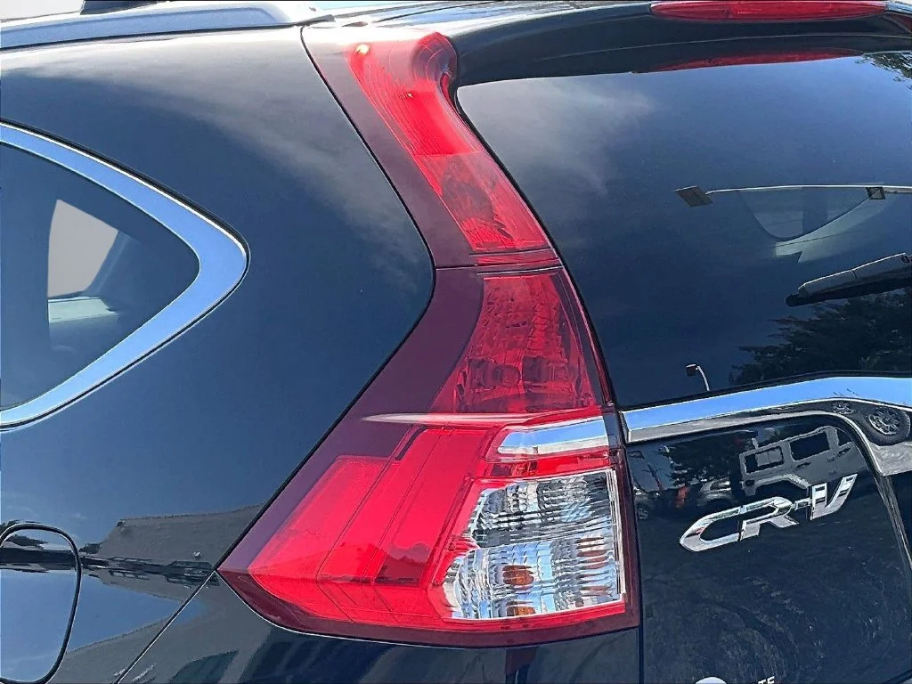Used 2015 Black Honda Touring image 31