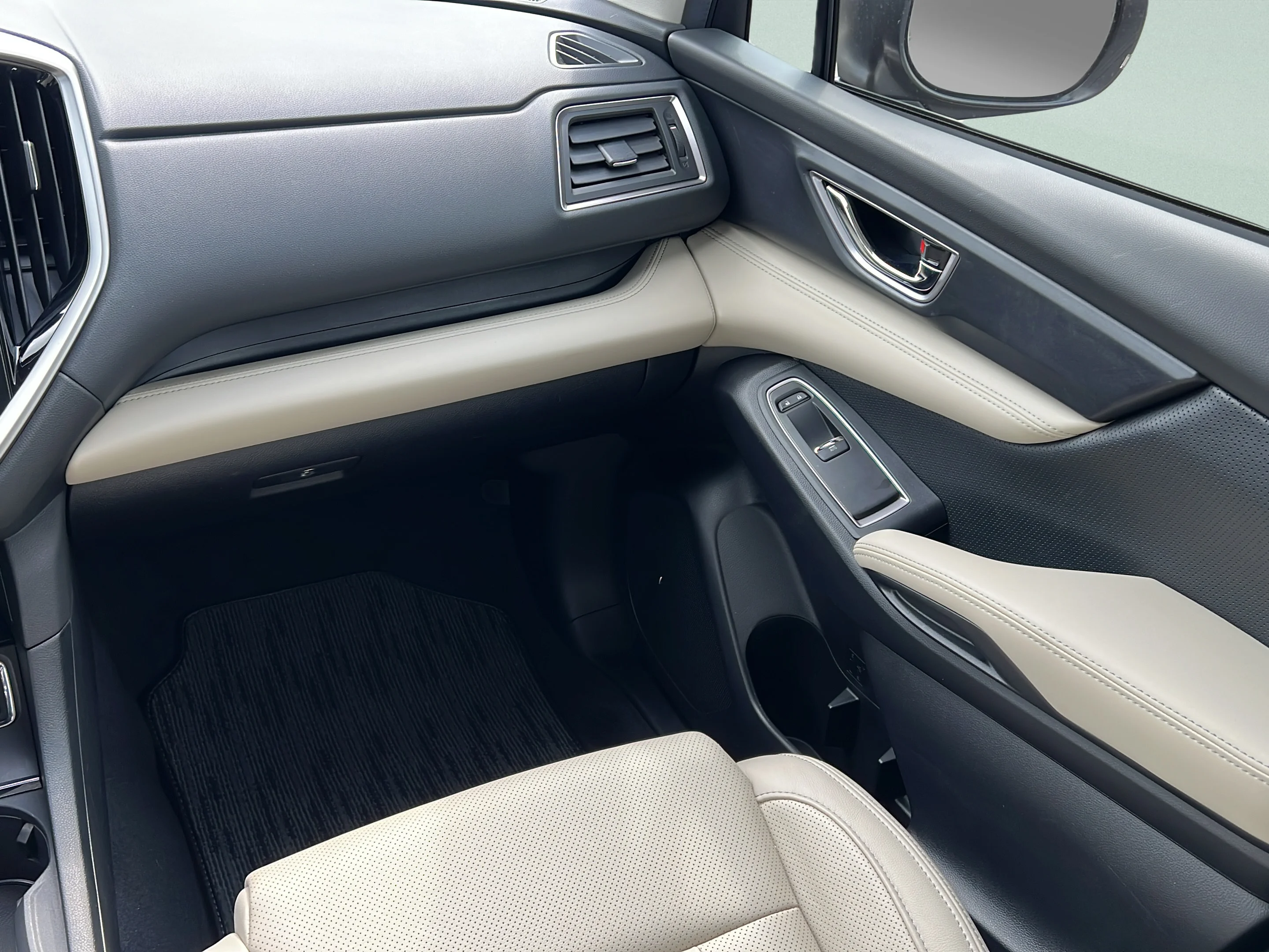 Used 2024 Autumn Green Metallic Subaru Limited image 16