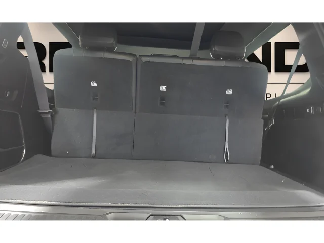 Used 2024 White Jeep Series II image 16