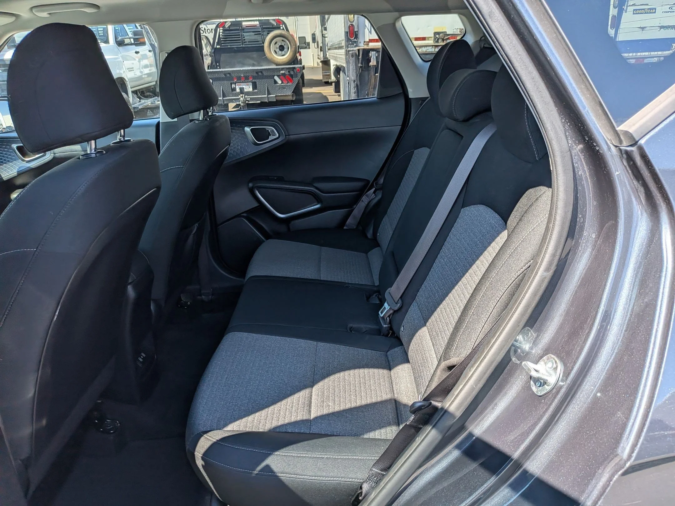 Used 2023 Gravity Gray Kia EX image 26