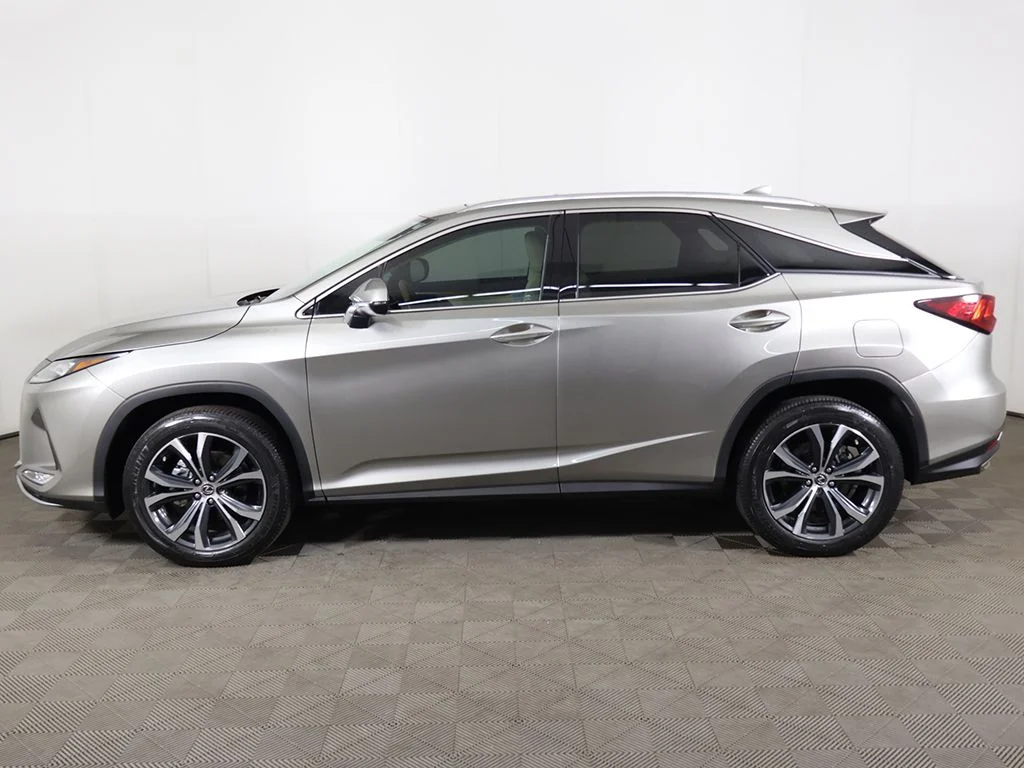 Used 2022 Silver Lexus 350 image 18