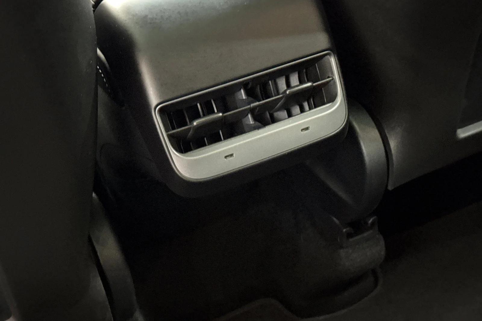 Used 2024 Stealth Gray Tesla Long Range image 16