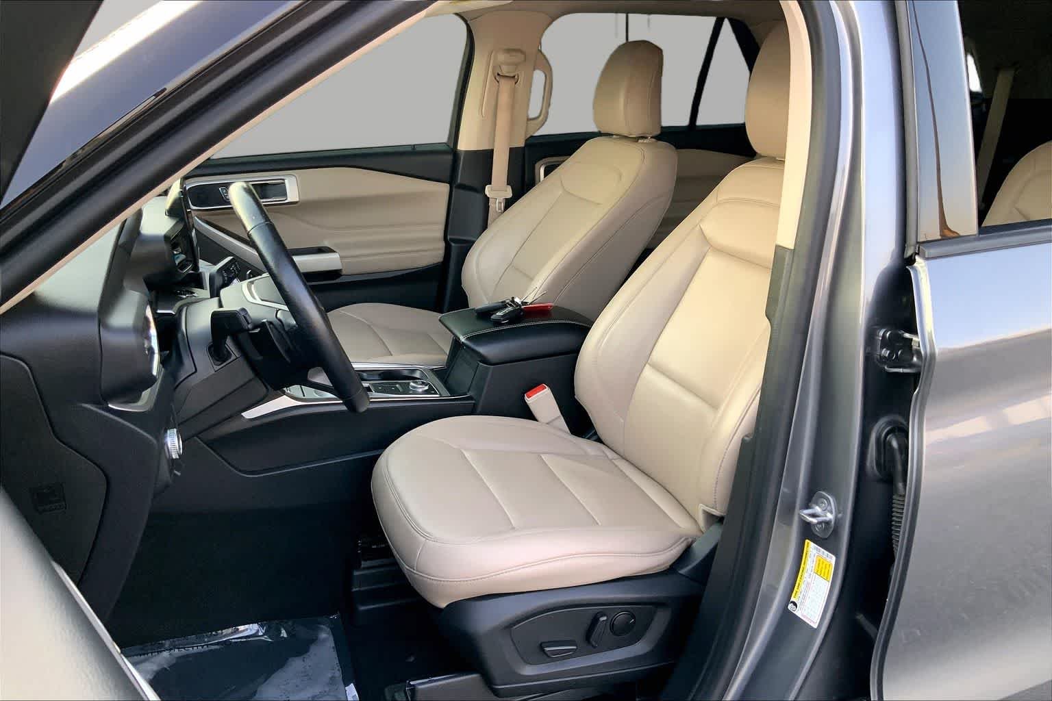 Used 2021 Carbonized Gray Metallic Ford XLT image 8