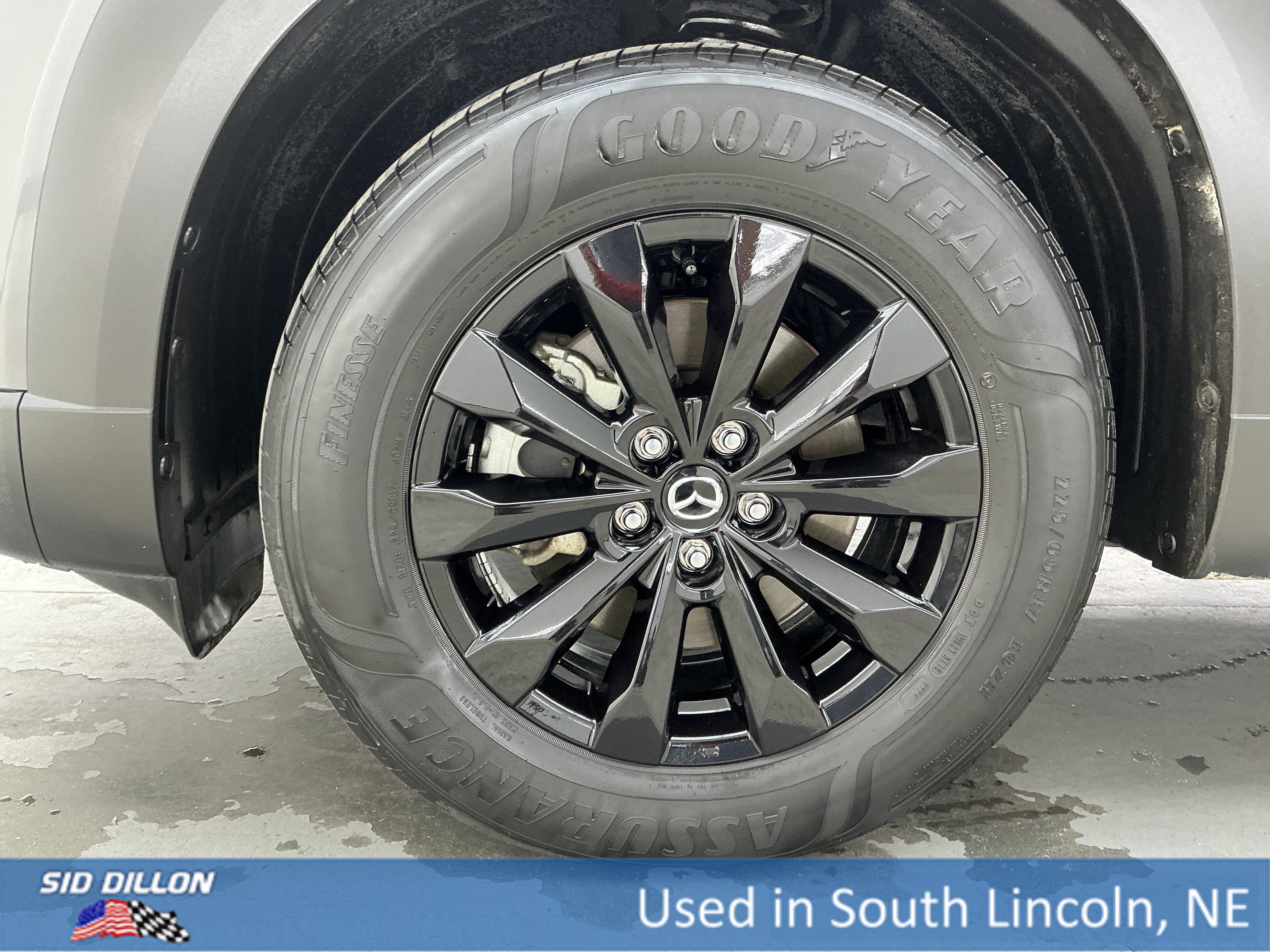 Used 2024 Machine Gray Metallic Mazda 2.5 S Preferred Package image 18