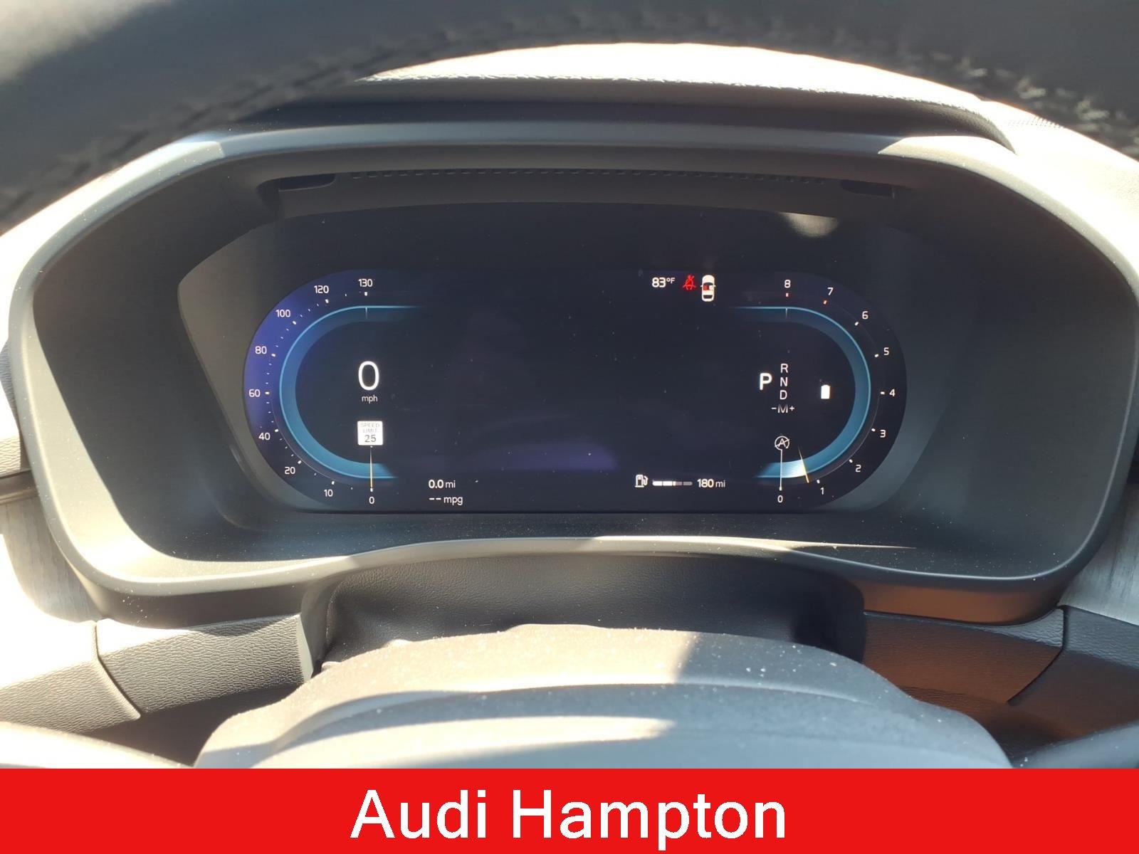 Used 2024 Vapor Grey Metallic Volvo Ultimate Bright Theme image 22