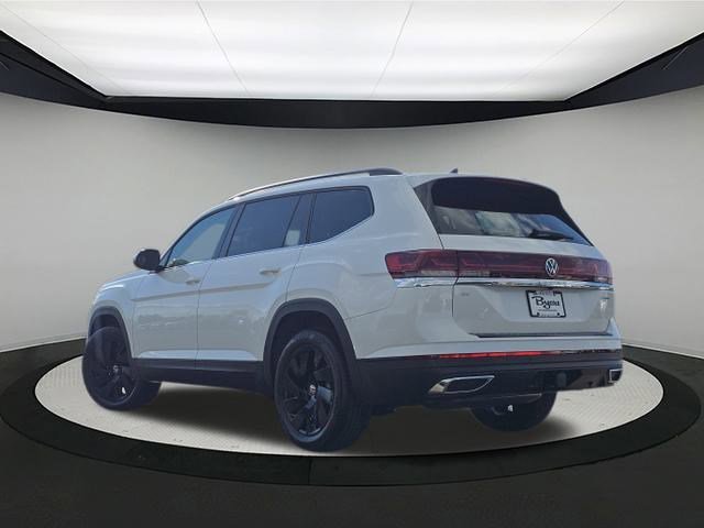 New 2026 Opal White Pearl Volkswagen 2.0T SE w/Technology image 5