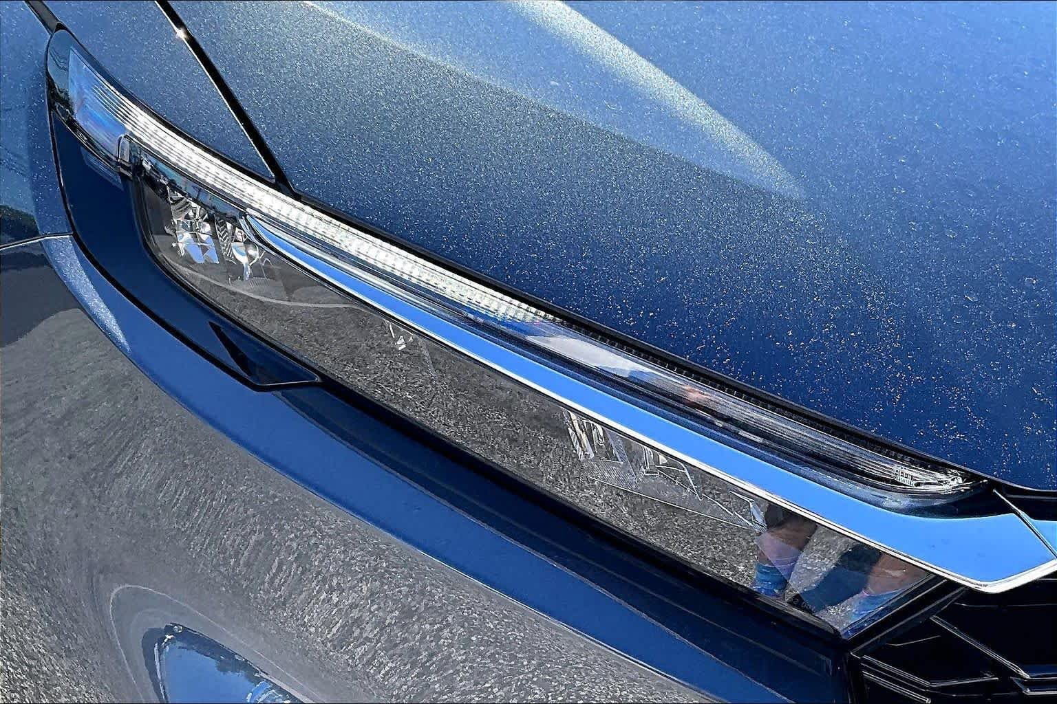 Used 2026 Meteorite Gray Metallic Honda EX-L image 26