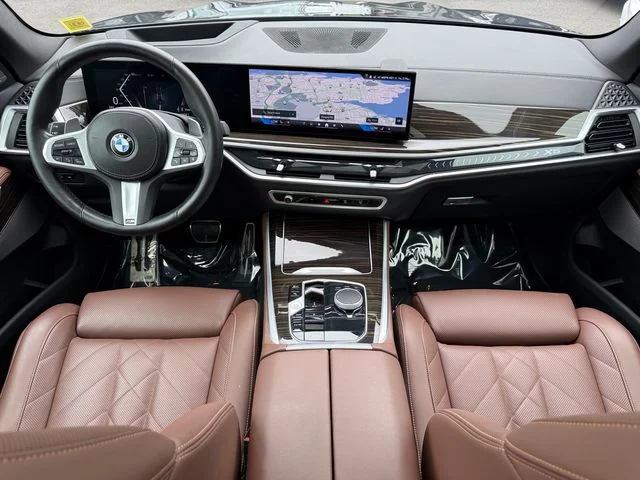 Certified Used 2024 Carbon Black Metallic BMW xDrive40i image 13