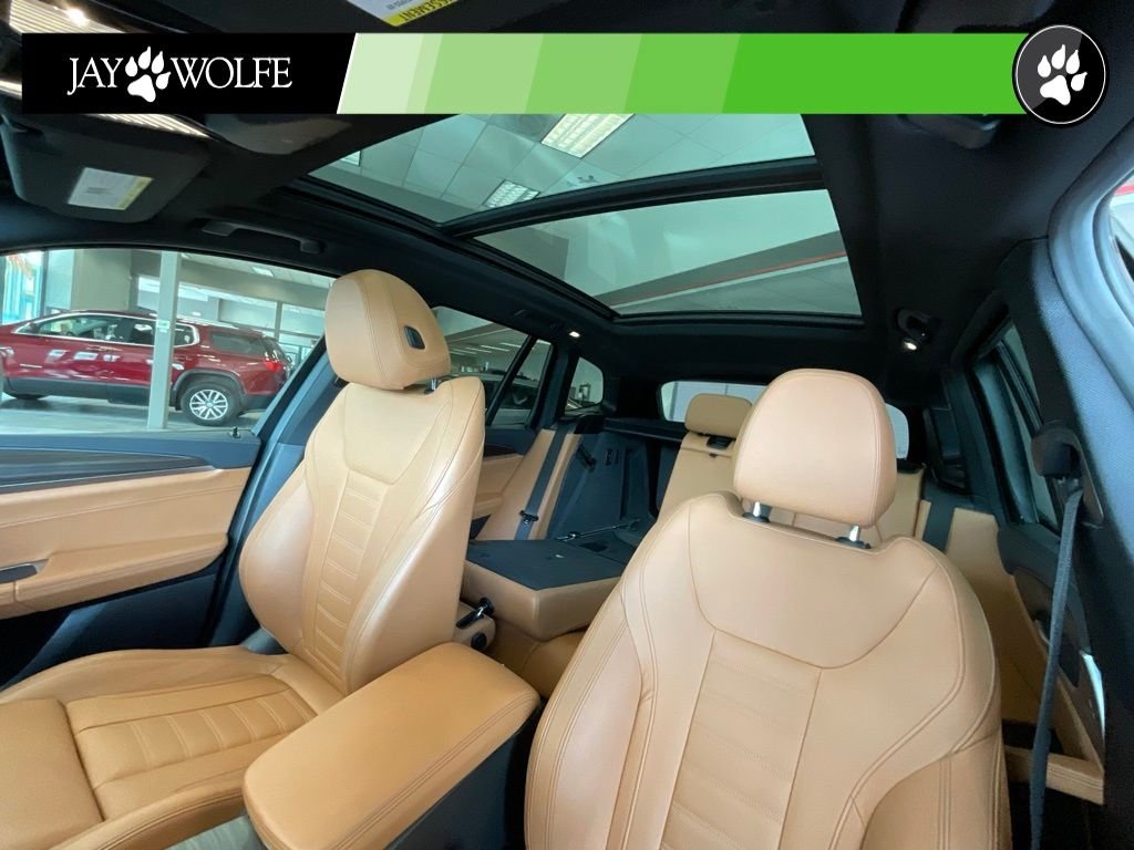 Used 2019 Gray BMW M40i image 9