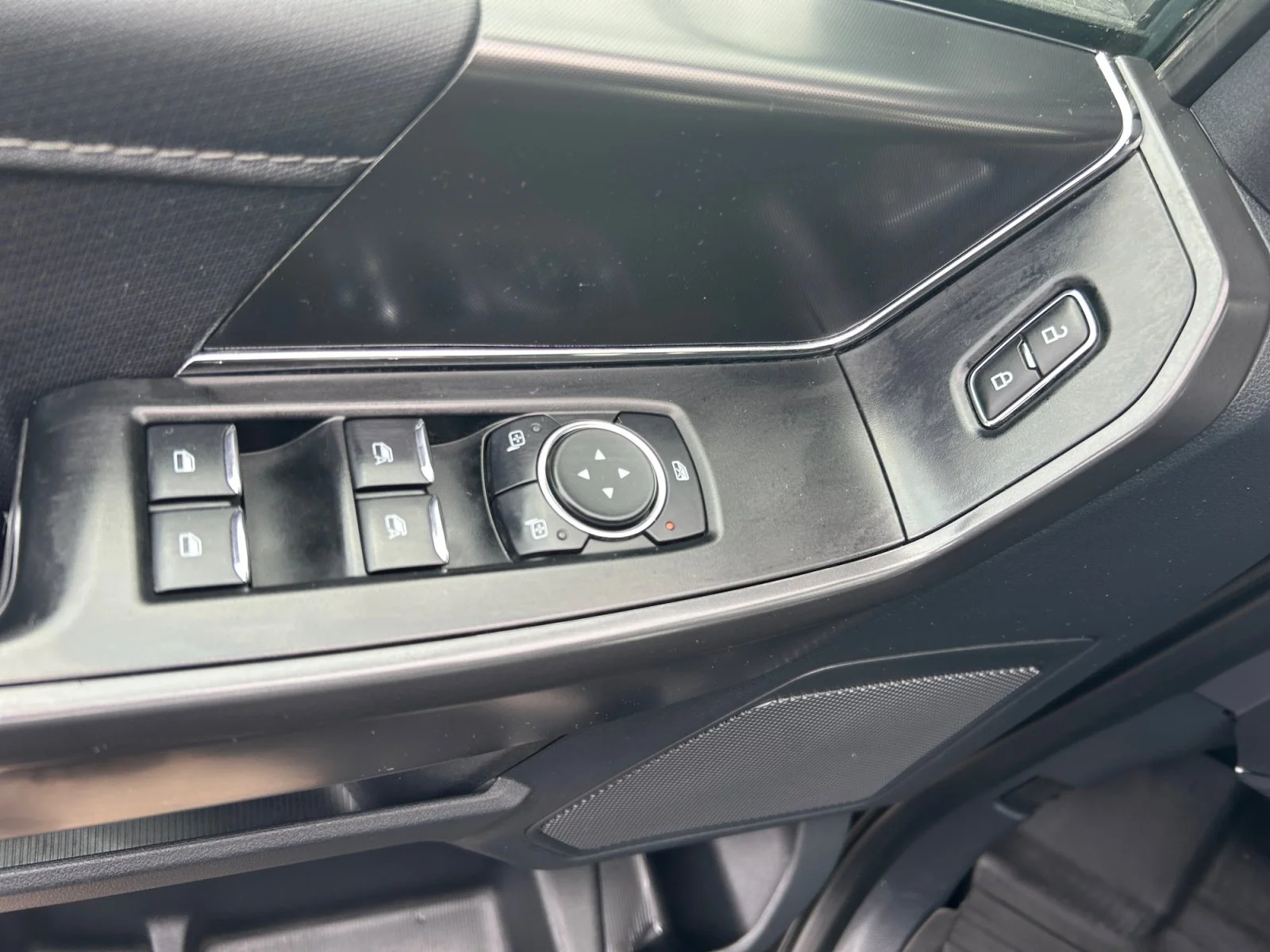 Used 2024 BLACK Ford XLT SuperCrew   EcoBoost™ image 17