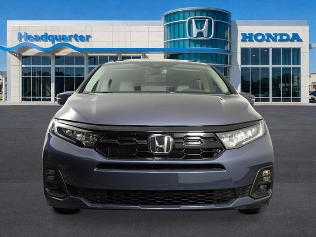 New 2026 Smoke Blue Pearl Honda Touring image 8