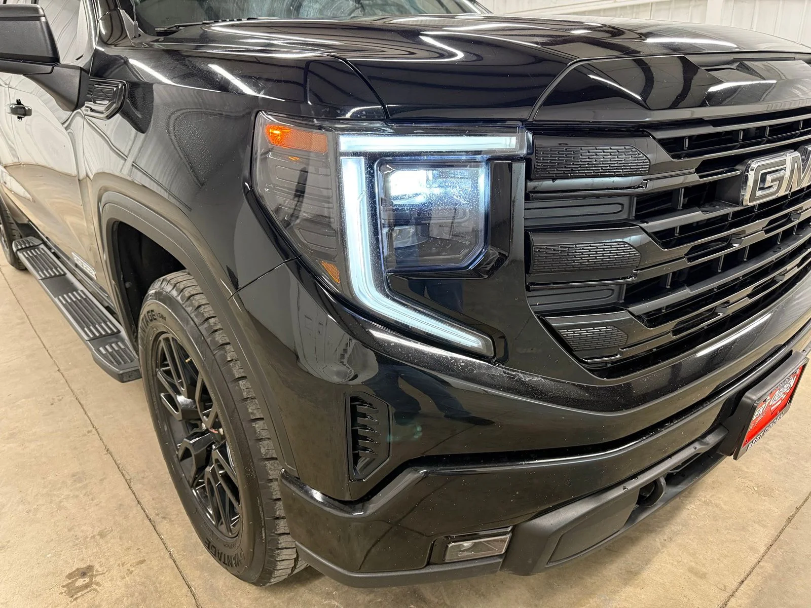 Used 2024 Black GMC Elevation image 4