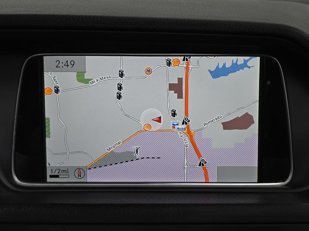 Used 2015  Mercedes-Benz E 400 image 18