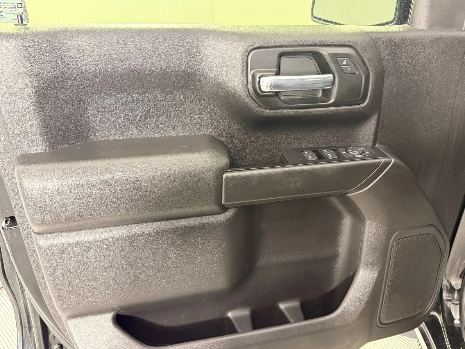 Used 2021 Black Chevrolet Custom image 23